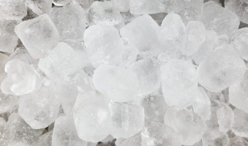 ice machine cubes